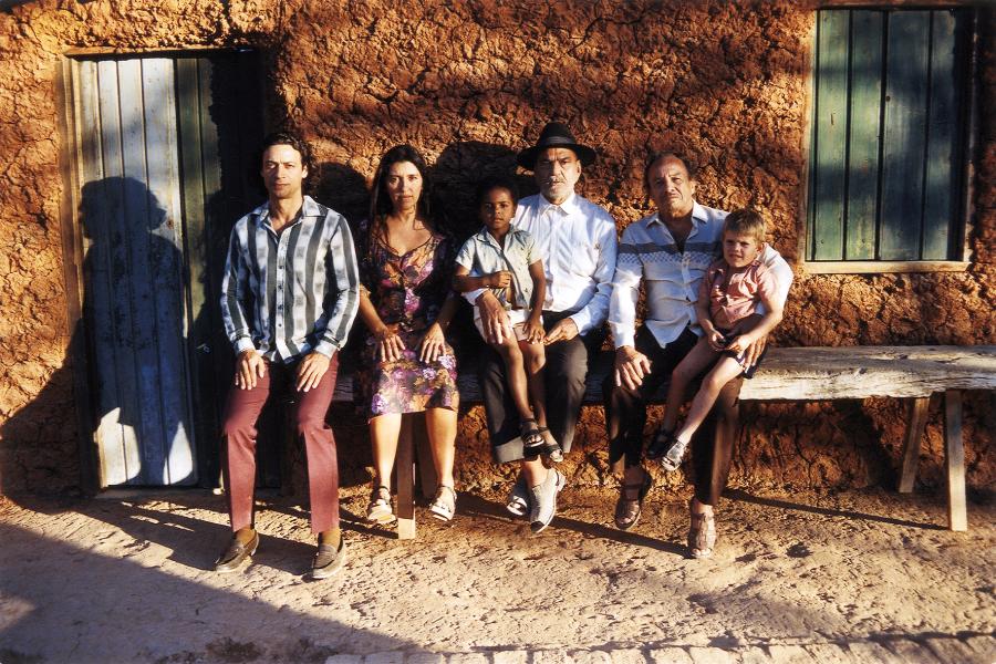 Perempuan Terlebih Dahulu